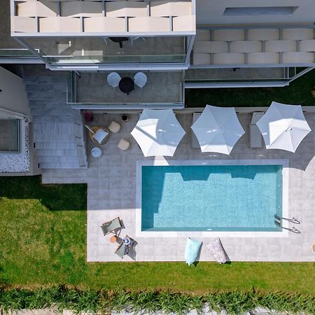 Arodo Suites Nea Iraklitsa Extérieur photo