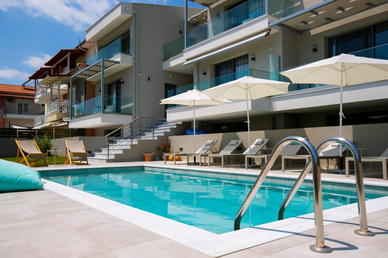 Arodo Suites Nea Iraklitsa Extérieur photo