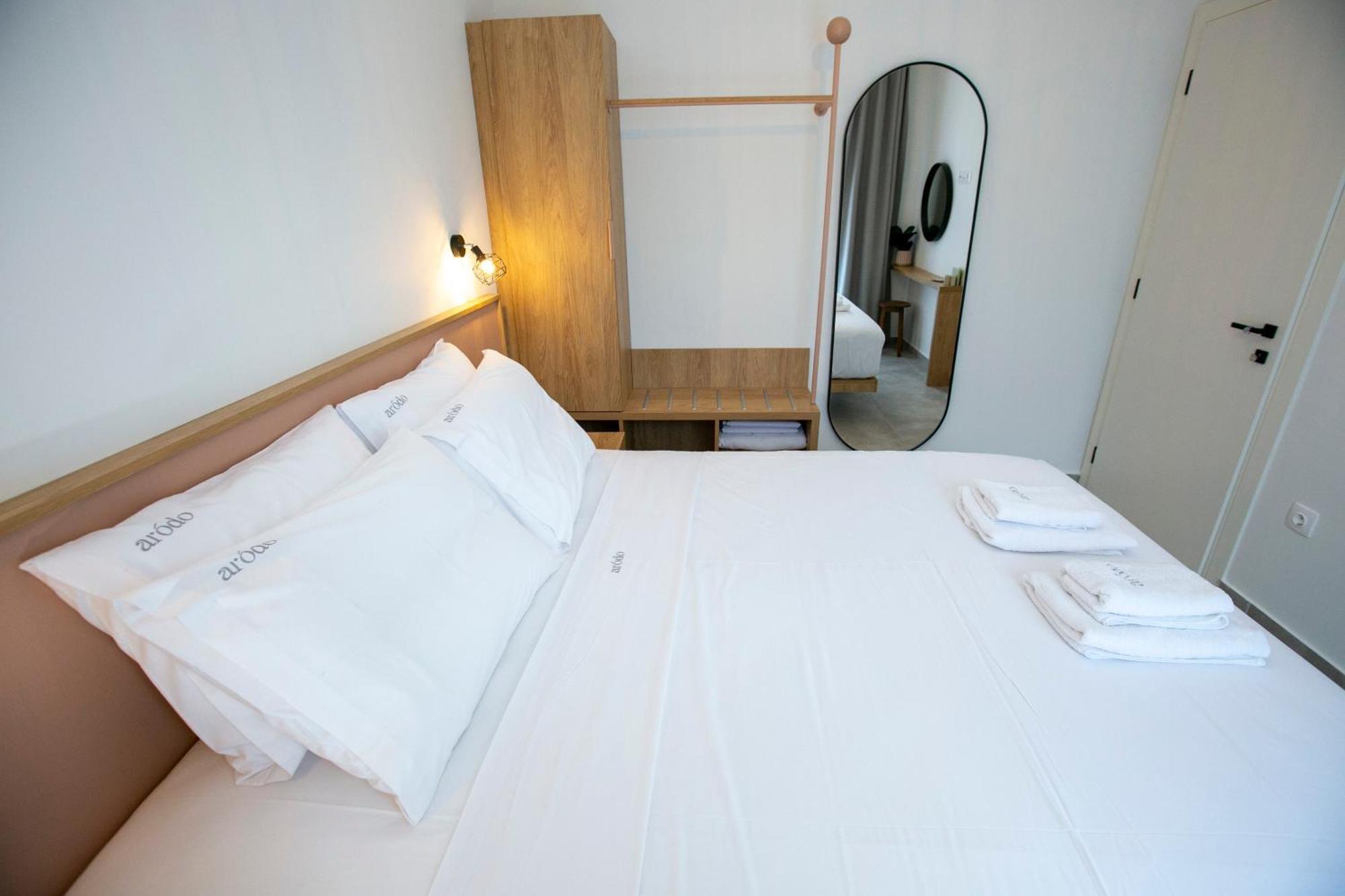 Arodo Suites Nea Iraklitsa Extérieur photo