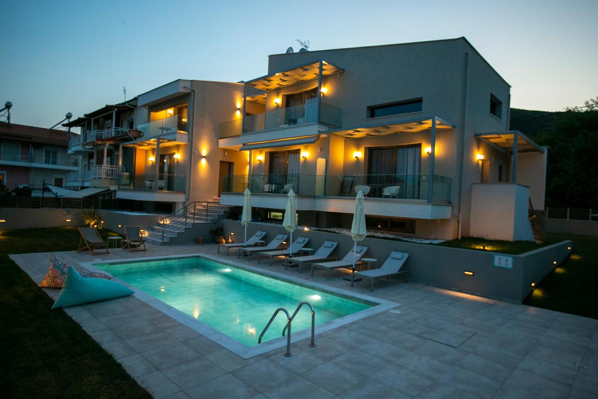 Arodo Suites Nea Iraklitsa Extérieur photo