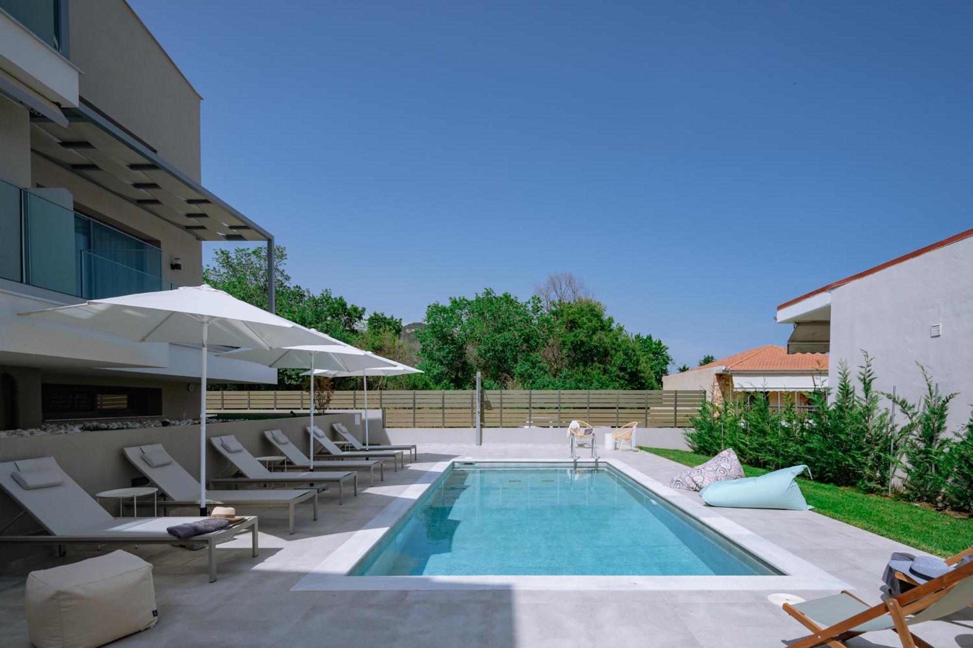 Arodo Suites Nea Iraklitsa Extérieur photo