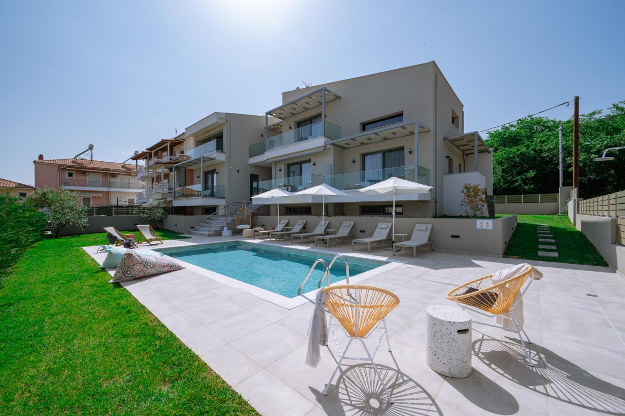 Arodo Suites Nea Iraklitsa Extérieur photo