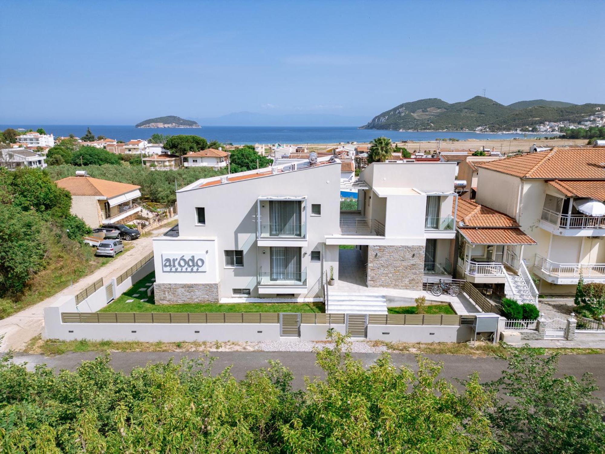 Arodo Suites Nea Iraklitsa Extérieur photo
